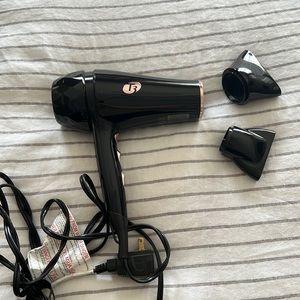 T3 Featherweight Hair Dryer
